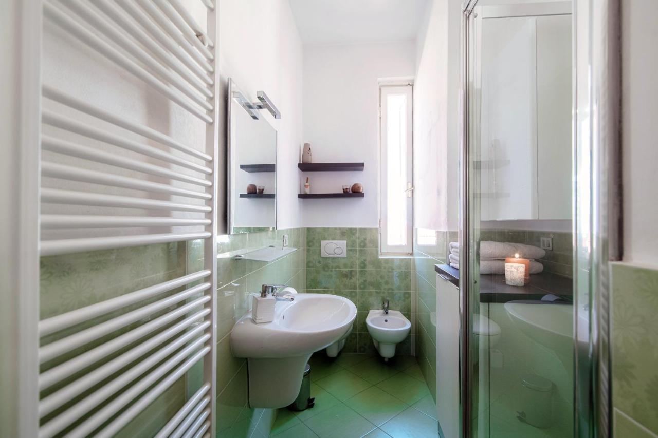 Anna'S Home Super Cozy Flat, With A/C, High Speed Wifi, Near The Lake And Public Transport Комо Екстер'єр фото